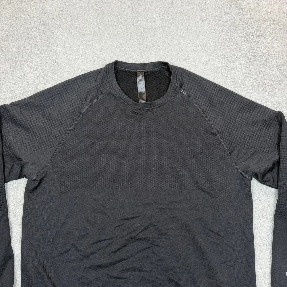 Lululemon Engineered Warmth Crewneck Black Merino Wool Blend Mens Large Sweater